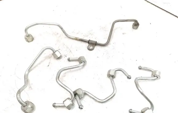 Renault Espace IV Fuel injector supply line/pipe 