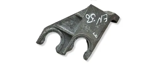 Opel Mokka Gear shift cable bracket 55595494