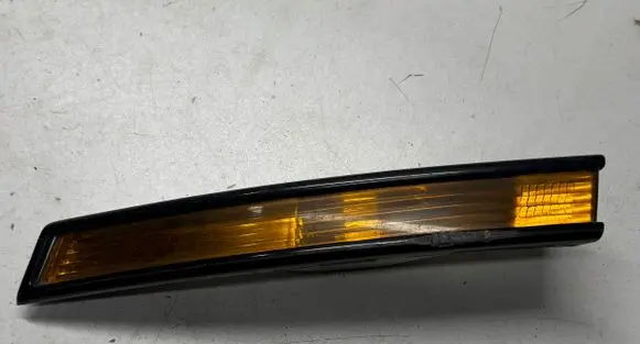 Volkswagen PASSAT B6 Front indicator light 3C0953041J