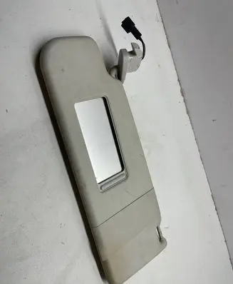 Sun visor