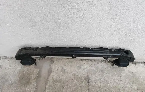 Hyundai Kona I Rear bumper support beam 86331-J9100