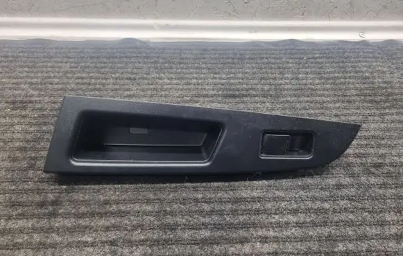 Subaru XV I Electric window control switch 94263FJ090