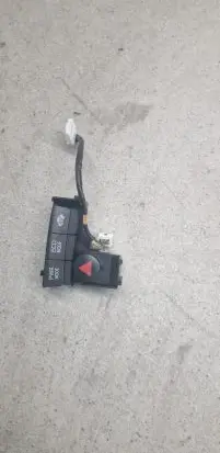 Toyota Prius (XW30) A set of switches 75D809