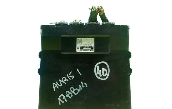 Toyota Auris 150 Glow plug pre-heat relay 8968112040