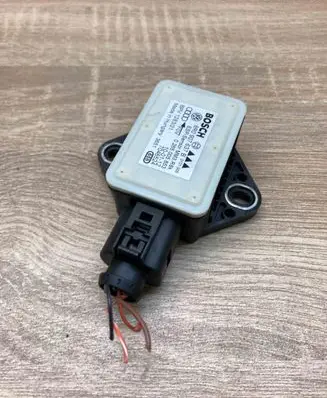 Audi Q5 SQ5 8R ESP acceleration yaw rate sensor 8R0907637B 0265005853 WITHPLUG