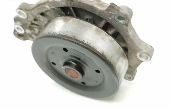 Toyota Avensis T250 Water pump