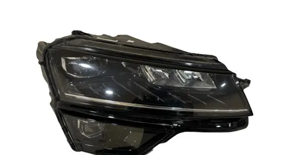 Skoda Karoq Headlight/headlamp 57B941015B 20PL8935 0020517605