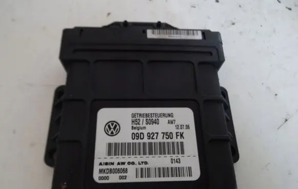 Audi Q7 4L Gearbox control unit/module 09D927750FK