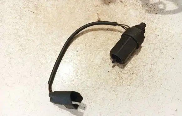 Ford Mondeo MK I Speed sensor (speedometer sensor) 90bb9e731cc 90bb-9e731-cc