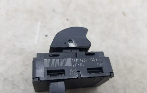BMW 5 E60 E61 Electric window control switch 6922244