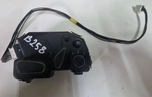 Mercedes-Benz CLK A209 C209 Seat control switch 2098202610 03464017