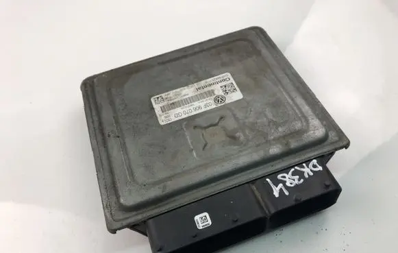 Volkswagen Polo V 6R Engine control unit/module 03F906070GD