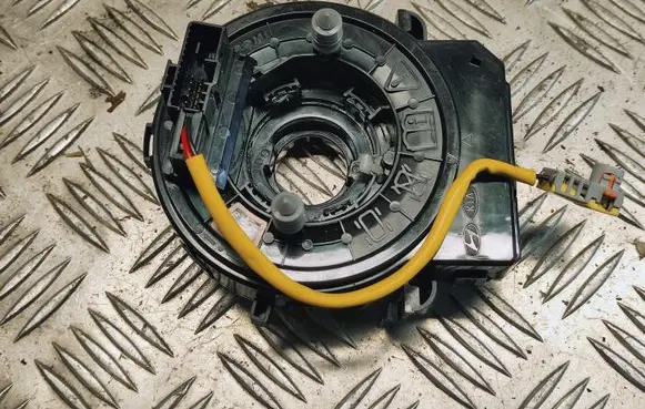 Hyundai Kona I Airbag slip ring squib (SRS ring)