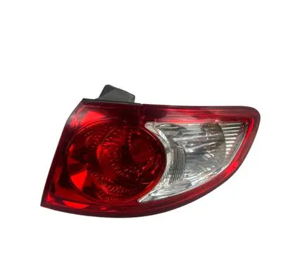 Hyundai Santa Fe Rear/tail lights 924022B000