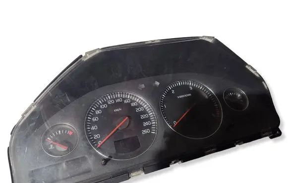 Volvo S60 Speedometer (instrument cluster) 8673262 69294730T 8602764