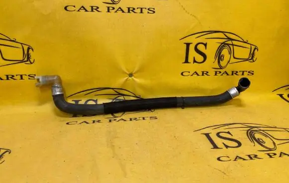 Ford Mustang VI Engine coolant pipe/hose