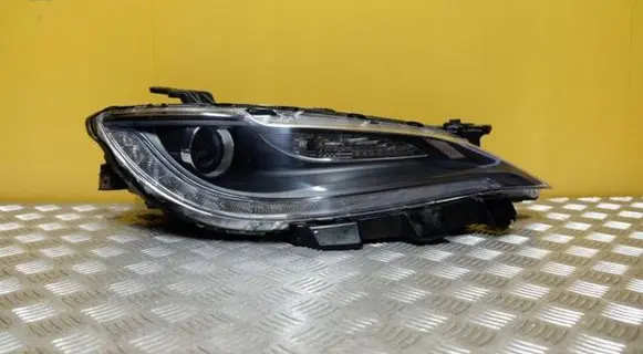 Chrysler 200 Headlight/headlamp 68145684AE