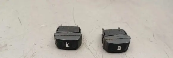 Citroen Xsara Picasso Electric window control switch 22681 22881