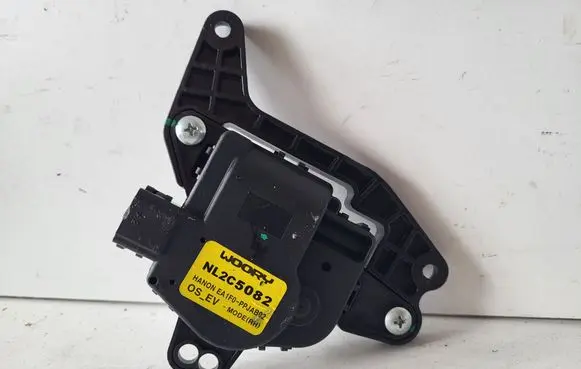 Hyundai Kona I A/C air flow flap actuator/motor EA1F0PPJAB02