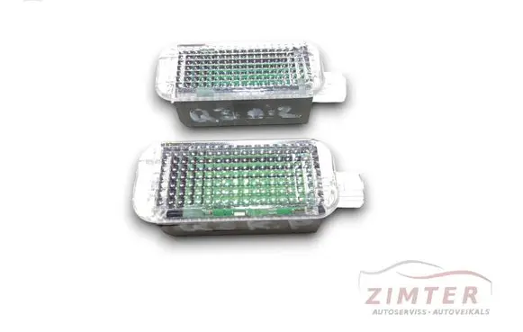 Audi Q3 F3 Rear door interior light 8J0947409B