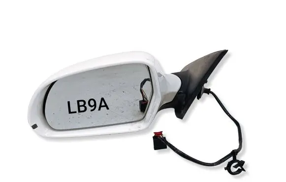 Audi Q3 8U Front door electric wing mirror 630501