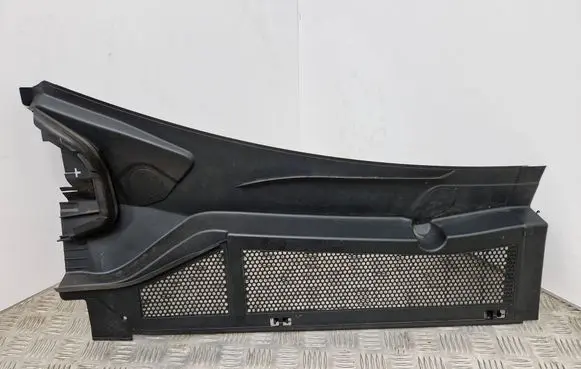 Peugeot 308 Wiper trim 9831551280 117589A0 117591A0