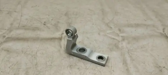 Volvo XC60 Front door upper hinge 31371553