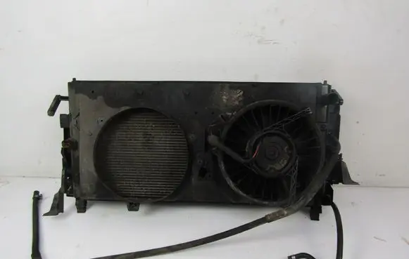 Volkswagen Transporter - Caravelle T4 Coolant radiator 