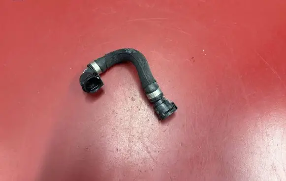 BMW X1 U11 Engine coolant pipe/hose 5A0C5A7