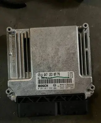 Mercedes-Benz E W211 Engine control unit/module A6471530779 0281011332