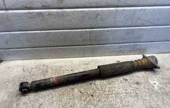 Volkswagen Polo Rear shock absorber/damper 343328