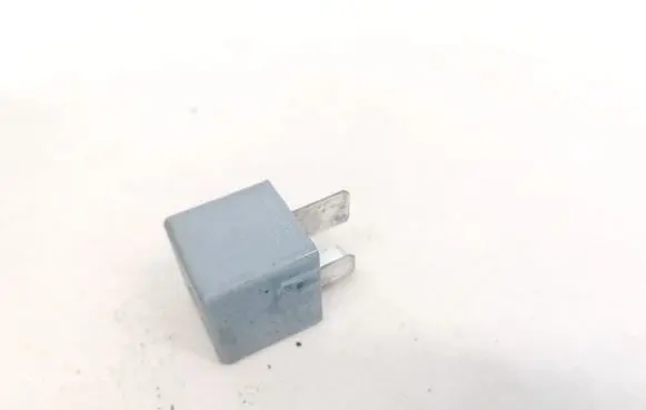 Mercedes-Benz ML W164 Other relay A0025422619 V23134-J52-X361