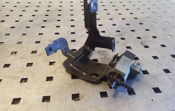 Hyundai i40 Turbo solenoid valve 351202A900