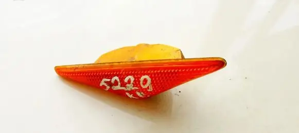 Ford Focus Front fender indicator light XS4H3K354