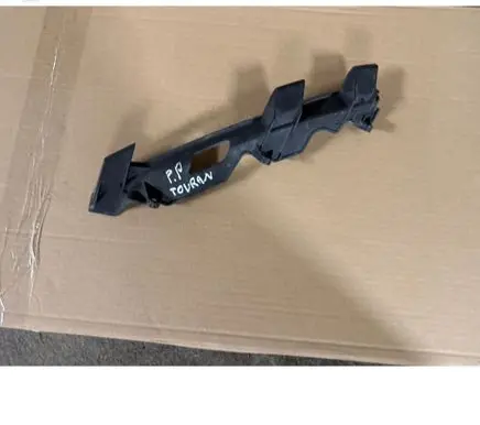 Volkswagen Touran II Headlight/headlamp mounting bracket 1T0941232A