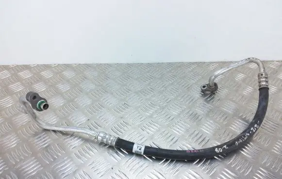 KIA Optima Air conditioning (A/C) pipe/hose OEM