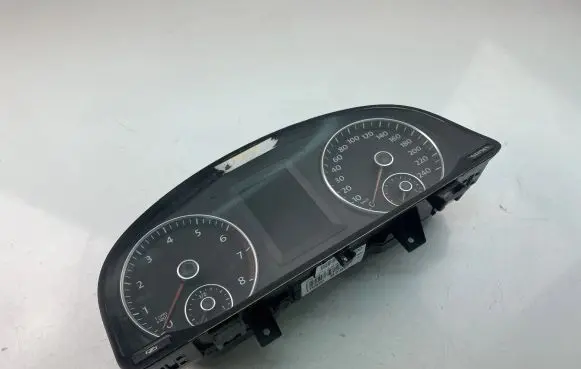 Volkswagen Touran I Speedometer (instrument cluster) 1T0920875C