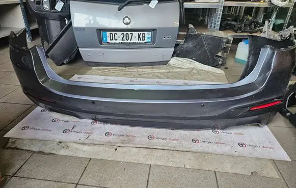 BMW 5 G30 G31 Rear bumper 21754011