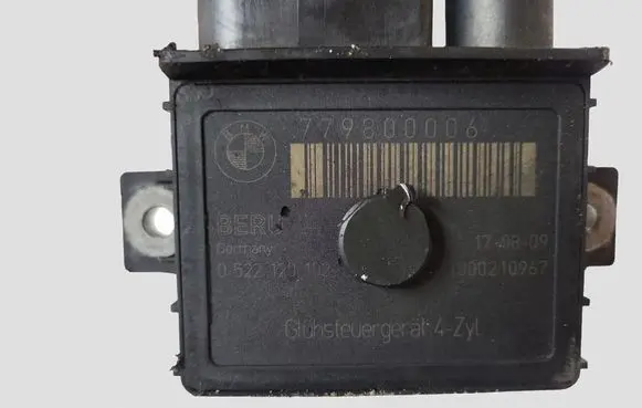 BMW 3 E90 E91 Glow plug pre-heat relay 779800006 0522120102