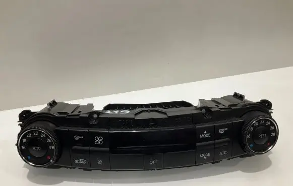 Mercedes-Benz CLS C219 Climate control unit 2198303985 00011910