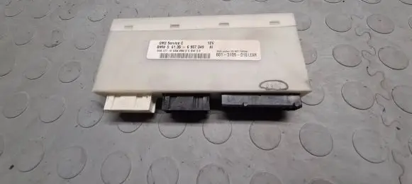BMW 7 E38 Comfort/convenience module 6957349 60837710
