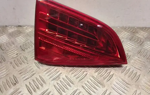 Audi A4 S4 B8 8K Tailgate rear/tail lights 8K9945093B