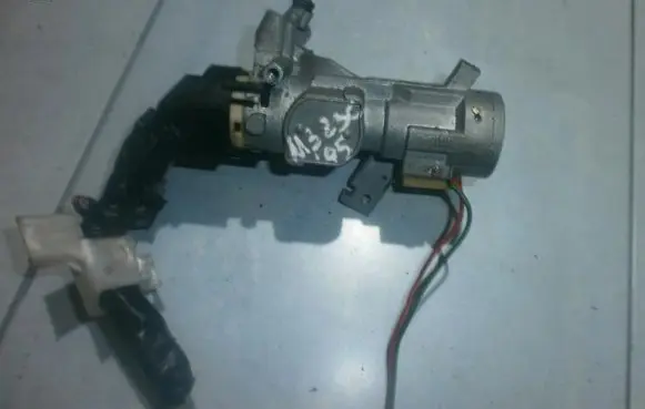Mazda 323 Ignition lock contact 