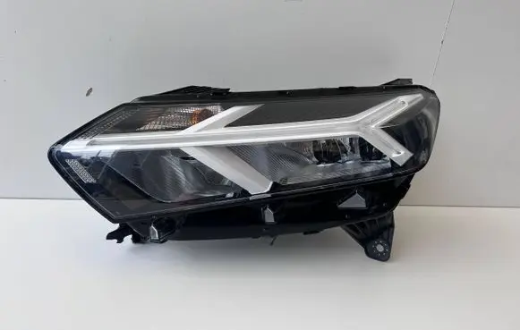 Dacia Sandero III Headlight/headlamp 260602561R