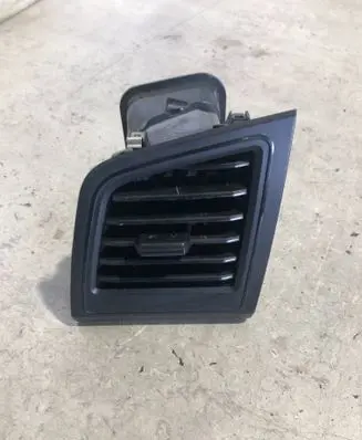 Volkswagen Transporter - Caravelle T6 Dashboard side air vent grill/cover trim 7E1819203A 7E1819203B