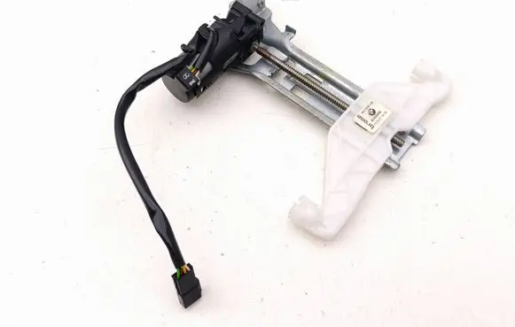 BMW 7 E65 E66 Seat adjustment motor 907358105 8340348E 15020721138