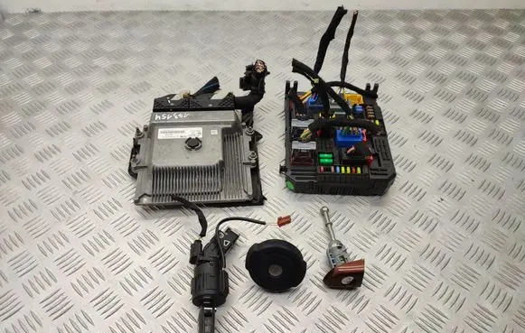 Peugeot Rifter Engine ECU kit and lock set 9829728480 9815023380 9663123380