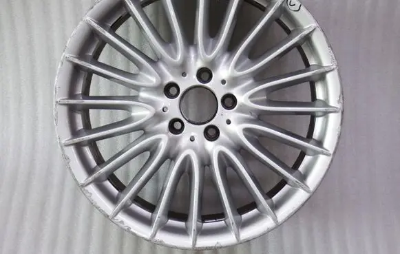 Mercedes-Benz S W221 R19 alloy rim 