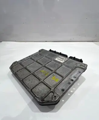 Toyota Wish (AE20) Engine control unit/module 8966168201 2120007071