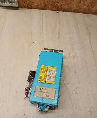 Mitsubishi Grandis Fuse module MR587655 G8C507M